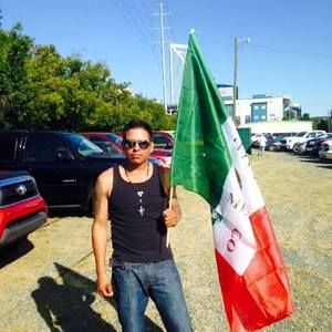 Meet your Posher, Javier